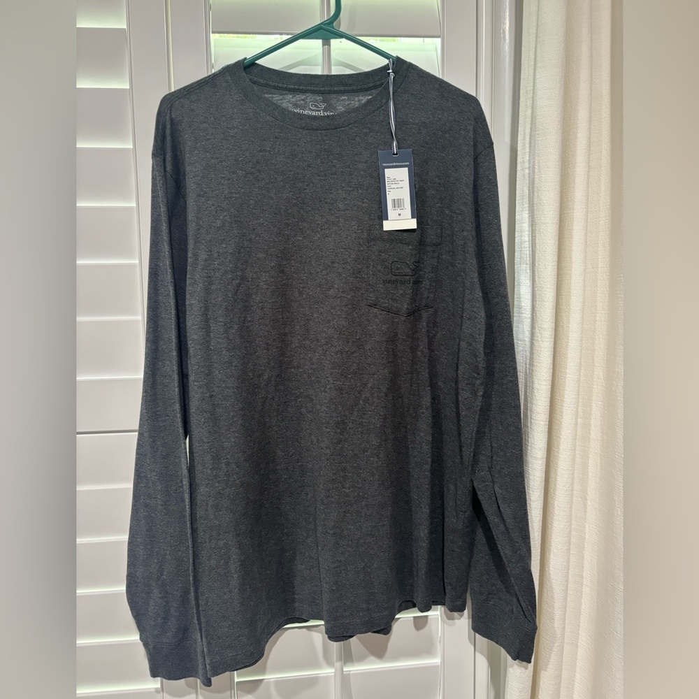 Vineyard Vines Gray Crewneck Sweater Minimalist Design